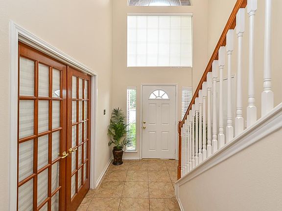 4th image of 19018 Elm Hill Ct