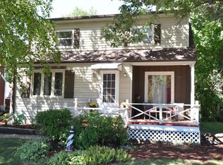 1085 S Calhoun Rd, Brookfield, WI 53005