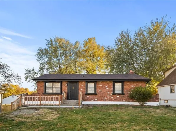 5307 NE 59th St, Kansas City, MO 64119