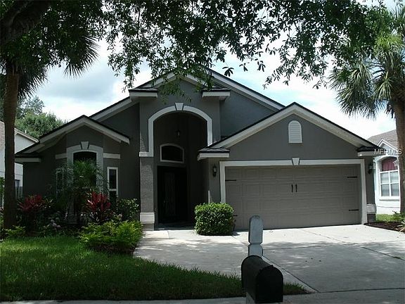 2nd image of 937 N Lake Claire Cir