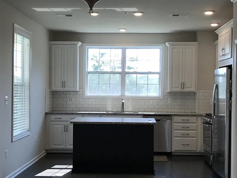 23286 Southdown Manor Ter #117 — Photo 10
