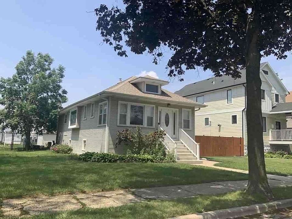 1st image of 208 S 17th Ave