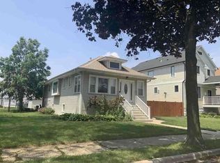 208 S 17th Ave, Maywood, IL 60153