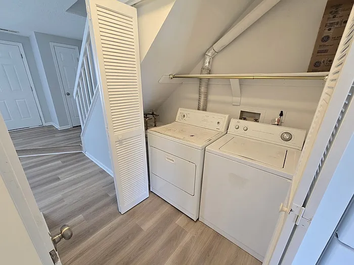 700 Wolftrap Ln — Photo 12