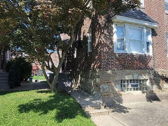 2nd image of 7703 Woolston Ave Floor 2