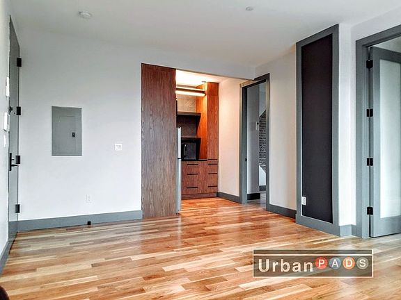 2nd image of 374 Bedford Ave #3F
