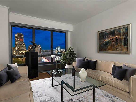 2nd image of 530 E 76th St APT 12C