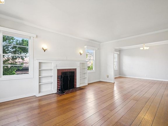 5th image of 7526 Greenly Dr