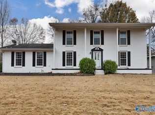 1004 Tascosa Dr SE, Huntsville, AL 35802