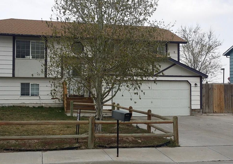 1st image of 1944 Peggys Ln