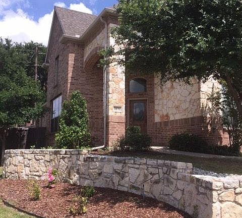 3rd image of 1876 Leann Ln