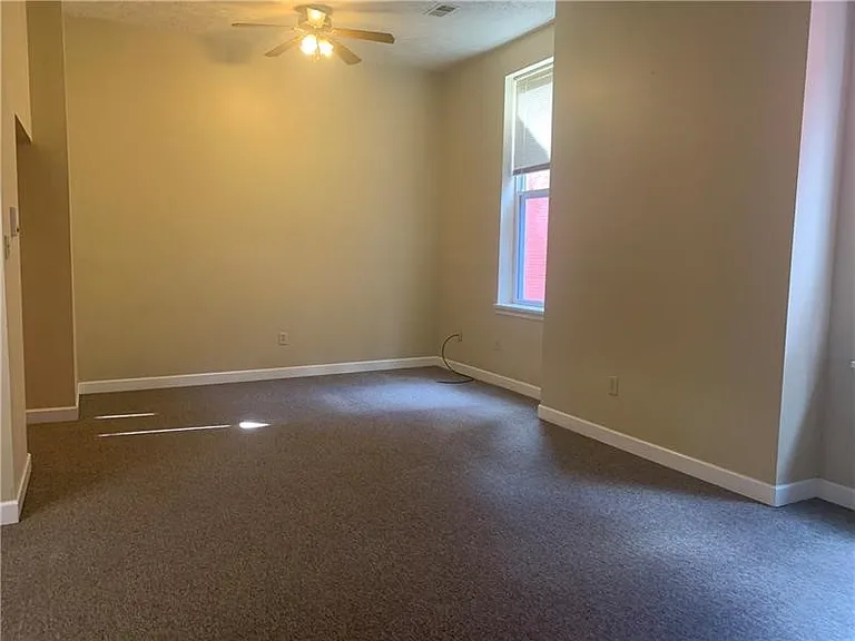 1209 W North Ave #202 — Photo 5