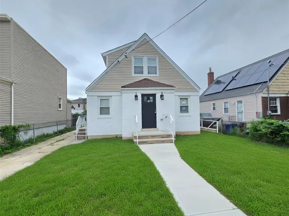21624 132nd Avenue, Jamaica, NY 11413