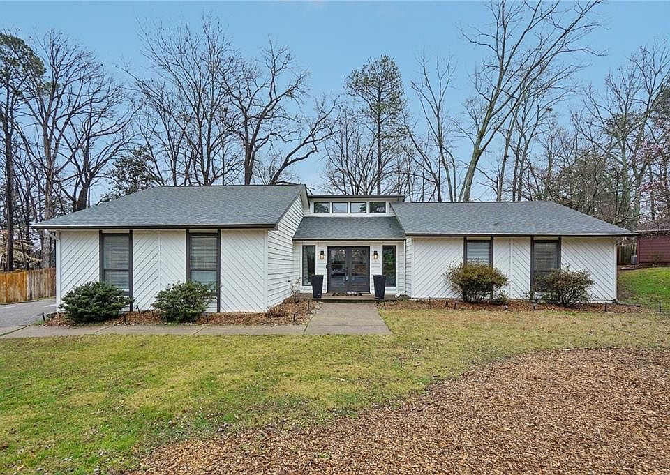1st image of 2745 Shadow Pine Dr