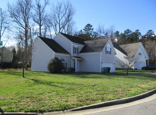 3810 Tutbury Dr, Jamestown, NC 27282
