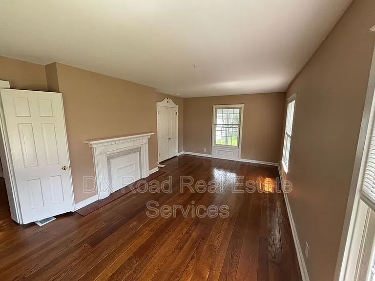 502 N Dick Ave — Photo 10