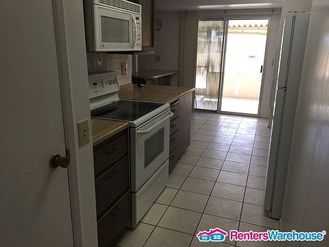 5th image of 18030 N Alyssum Dr