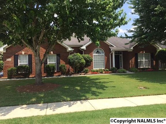 2nd image of 7303 Oldstone Dr SE
