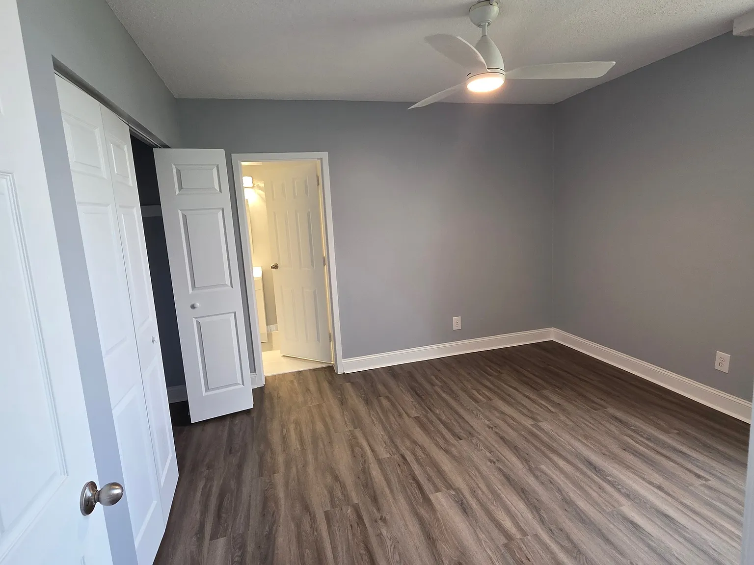 619 King Street - 1 — Photo 3