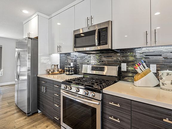 5th image of 68716 Avenida Diosa