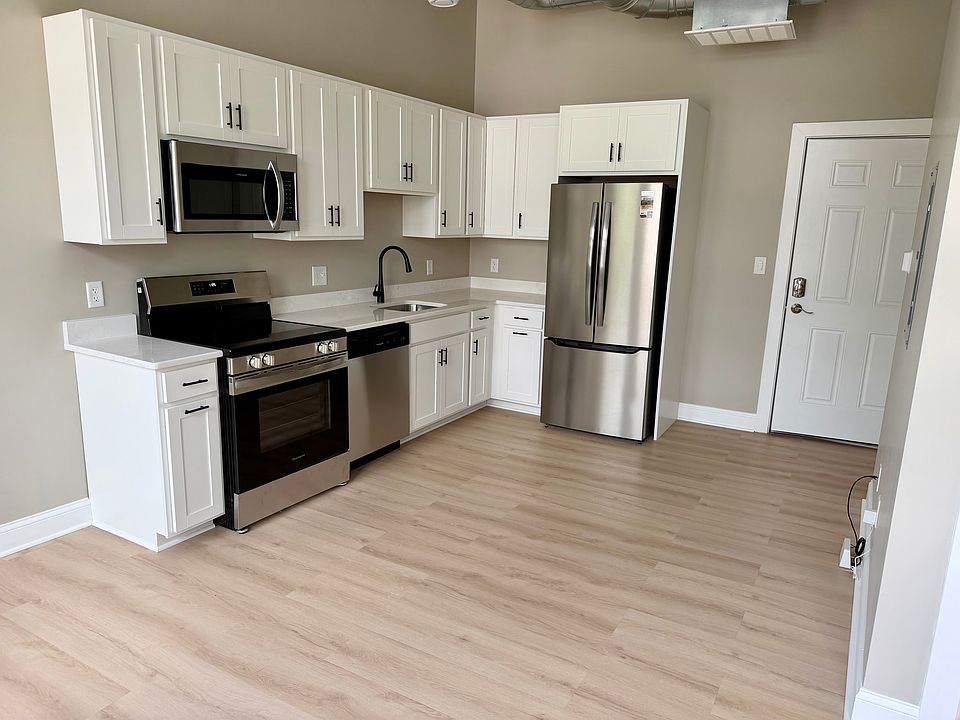 1st image of 347-355 Main St #5