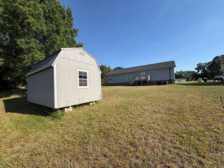 2158 Meadow Ridge Rd — Photo 24