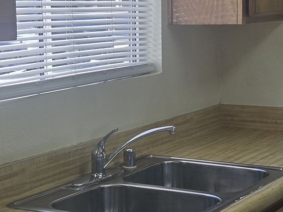 5th image of 1434 N California Ave APT 10