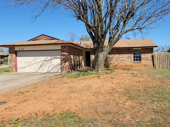 740 Woodland Dr, Midwest City, OK 73130