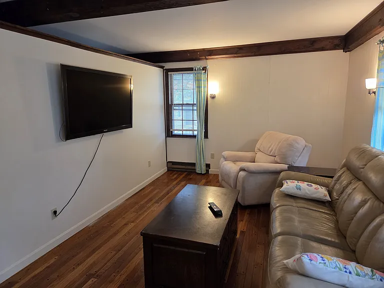 5 Orchard Cir #G — Photo 16