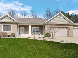 333 Juniper Ln, Plymouth, IN 46563