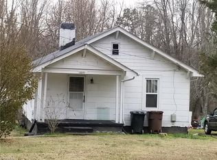 2801 W Vandalia Rd, Greensboro, NC 27407