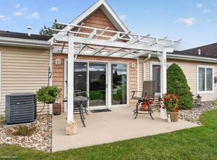 4305 Autumn Ridge Rd UNIT 208, Cedar Falls, IA 50613