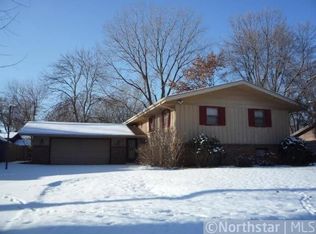 7215 Riverdale Rd, Brooklyn Center, MN 55430