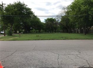 1008 Spell Ave, Cleburne, TX 76033