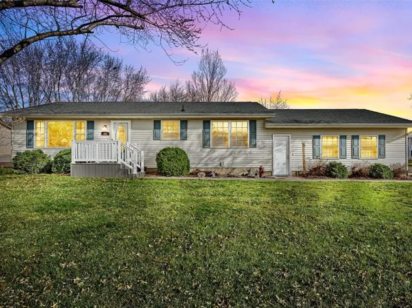 955 Church St, Jesup, IA 50648