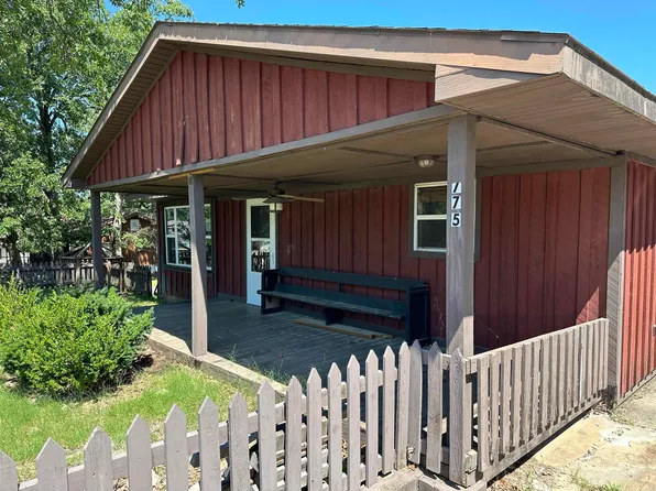 175 Red Ln, Calico Rock, AR 72519
