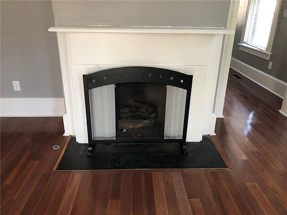 5th image of 316 E 10th St #K