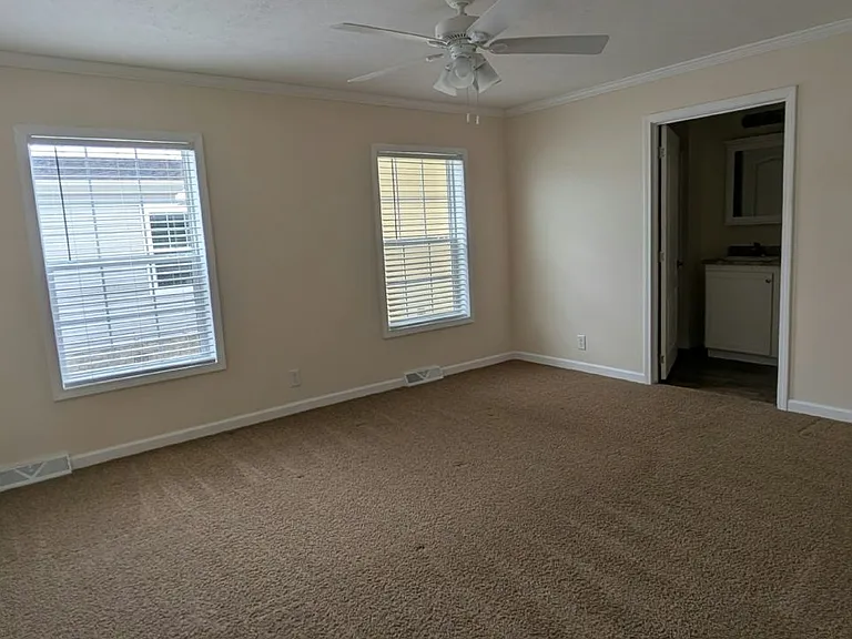 52520 Chestnut Ct #161 — Photo 8