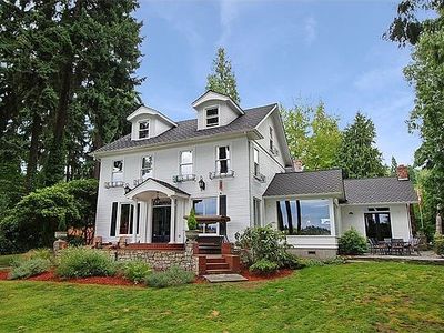 12956 Holmes Point Dr NE, Kirkland, WA, 98034