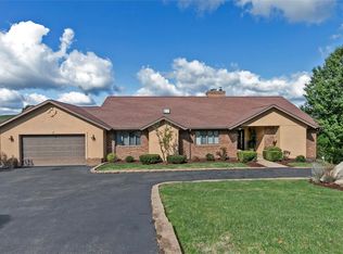 4050 Adelaide Hls, Connellsville, PA 15425