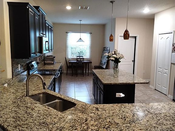 5th image of 12722 DRAKEFIELD DRIVE