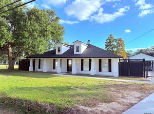 9028 Hill Dr, Baton Rouge, LA 70809