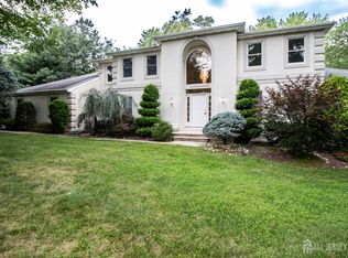 3 Polonia Ct, Monroe Township, NJ 08831