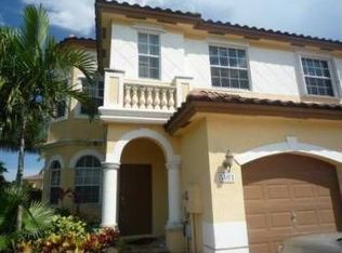 5001 SW 140th Ter, Hollywood, FL 33027