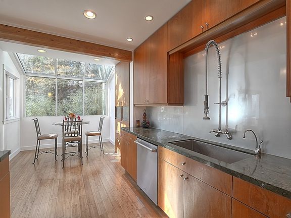 4th image of 5110 NE 184th St