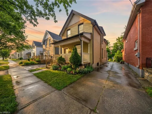 135 Marlborough St, Brantford, ON N3S 4S7