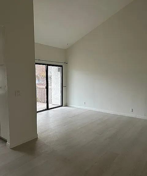 26701 Quail Crk #228 — Photo 21
