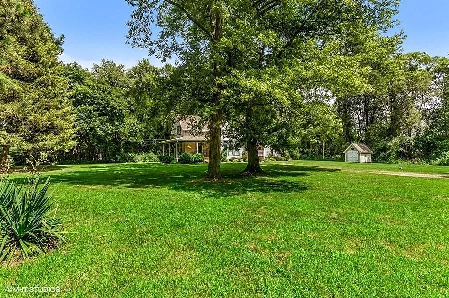11808 W Earl Rd - 11808 W Earl Rd — Photo 2
