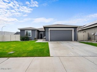125 N Olivewood Ln, Coeur D Alene, ID 83854