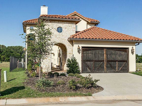 2nd image of 10016 Lakeside Dr